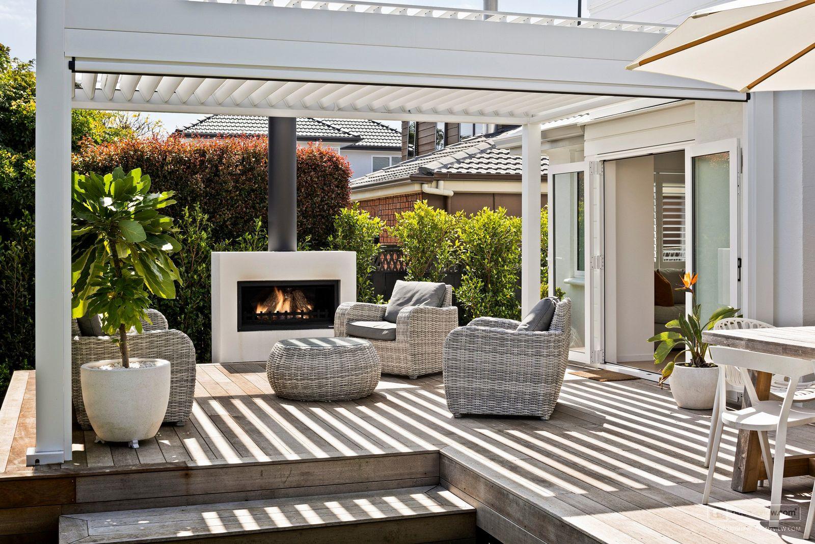 Slider image of 44 Milford Road, Auckland