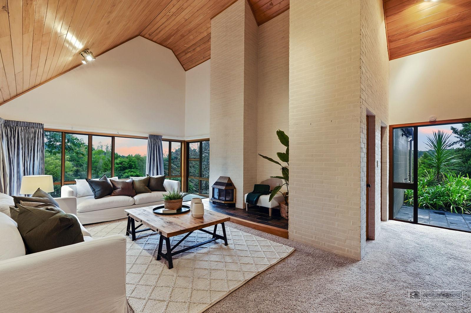 Featured image of 45C Robinson Road, Auckland