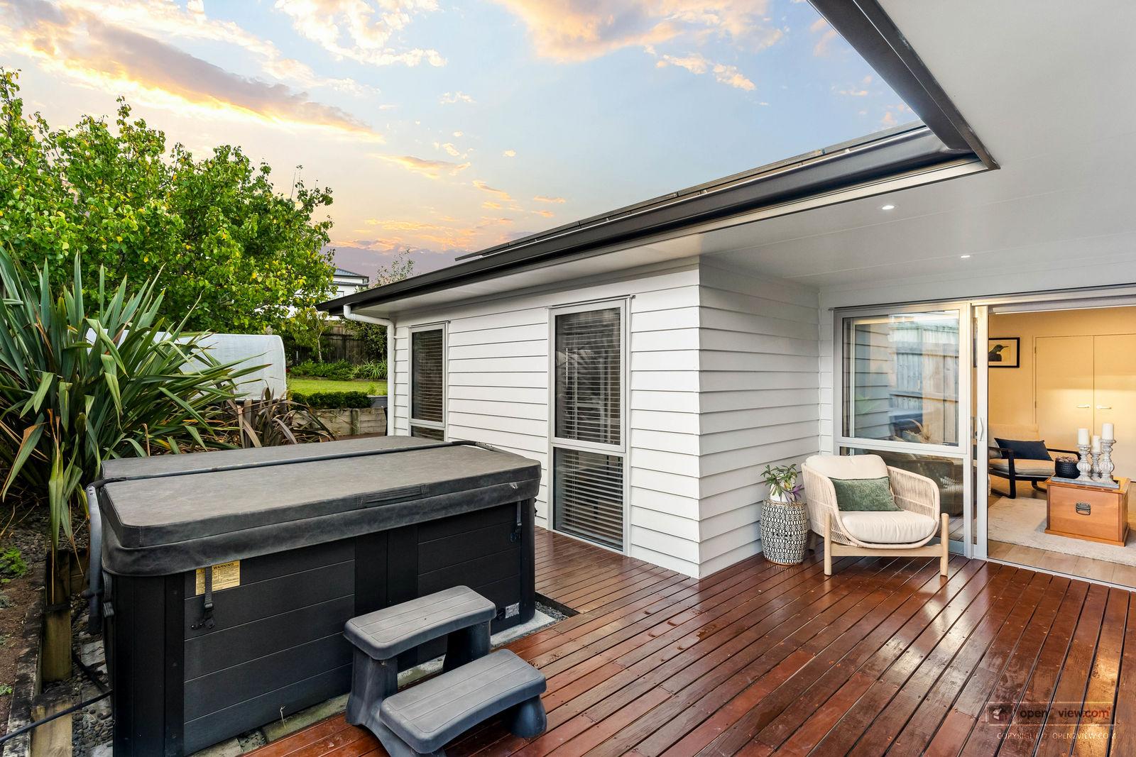 Slider image of 21 Alexandra Street, Auckland