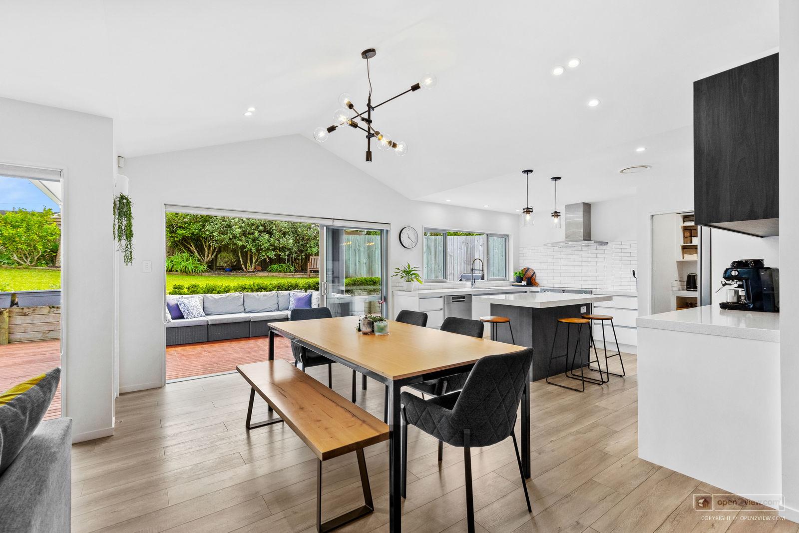 Slider image of 21 Alexandra Street, Auckland