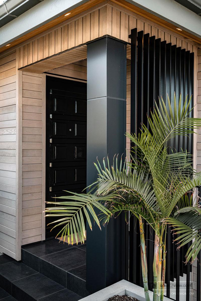 Slider image of 60 Milford Road, Auckland