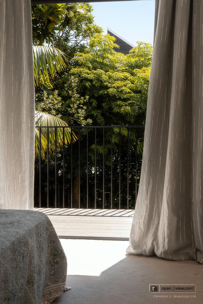 Slider image of 60 Milford Road, Auckland