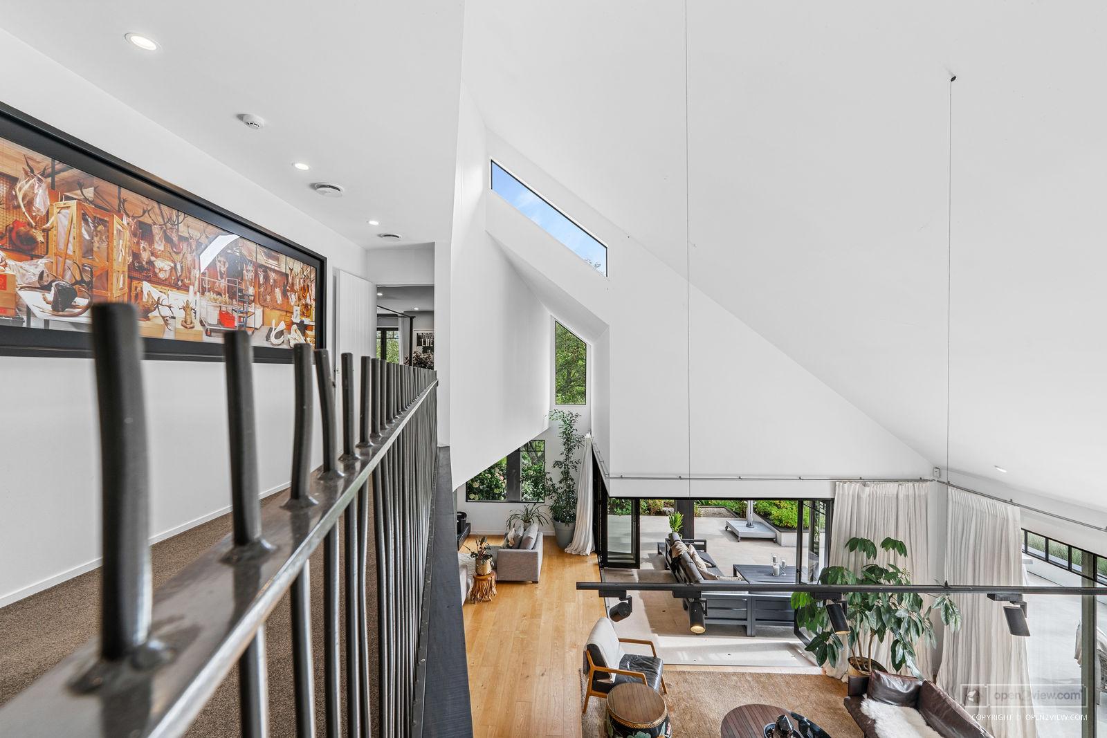 Slider image of 109 Glenmore Road, Auckland