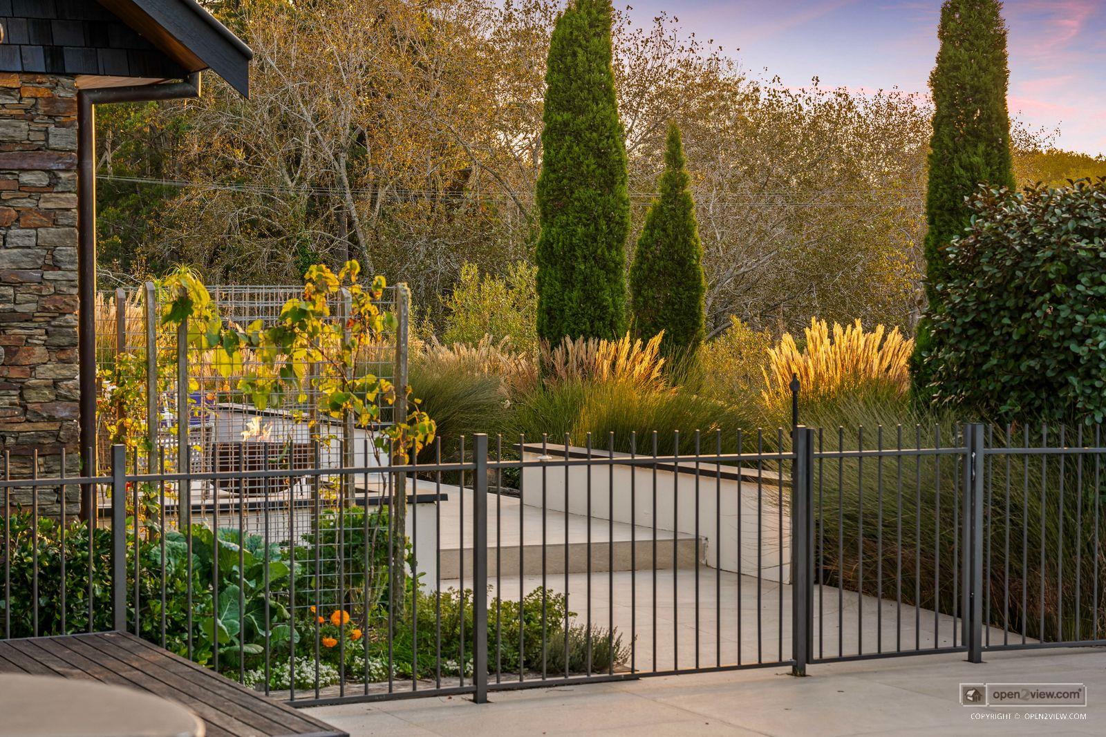 Slider image of 109 Glenmore Road, Auckland