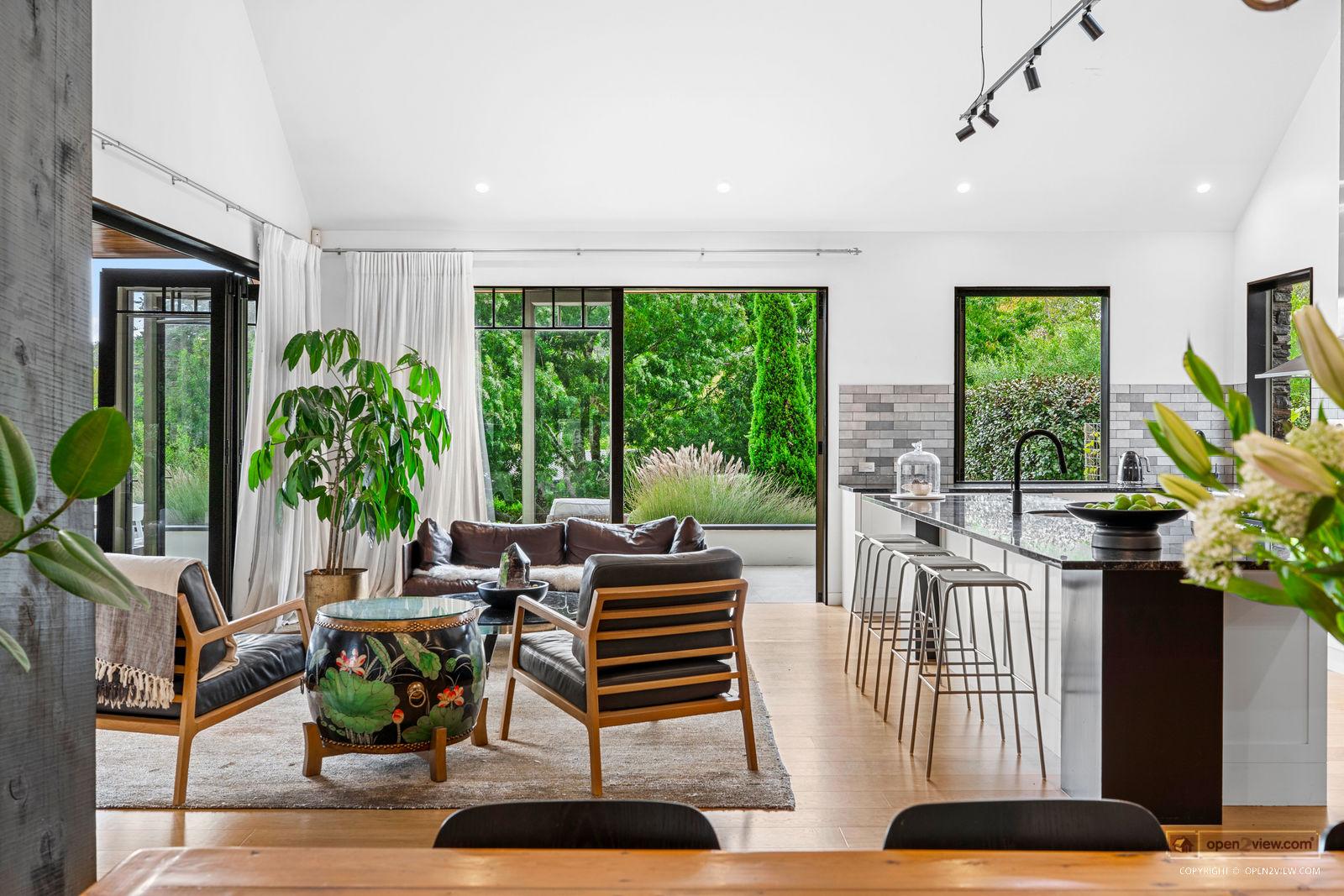 Slider image of 109 Glenmore Road, Auckland