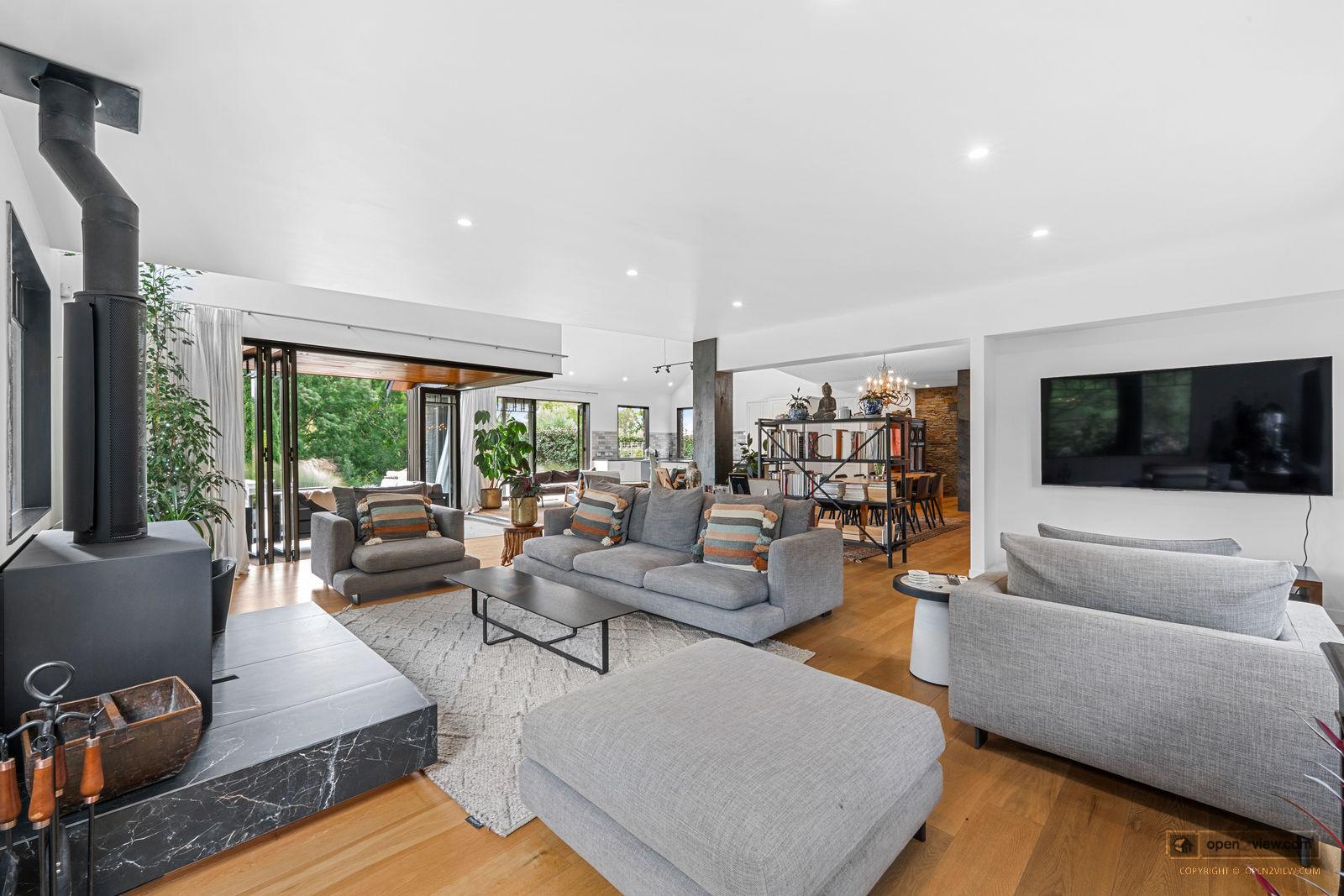 Slider image of 109 Glenmore Road, Auckland