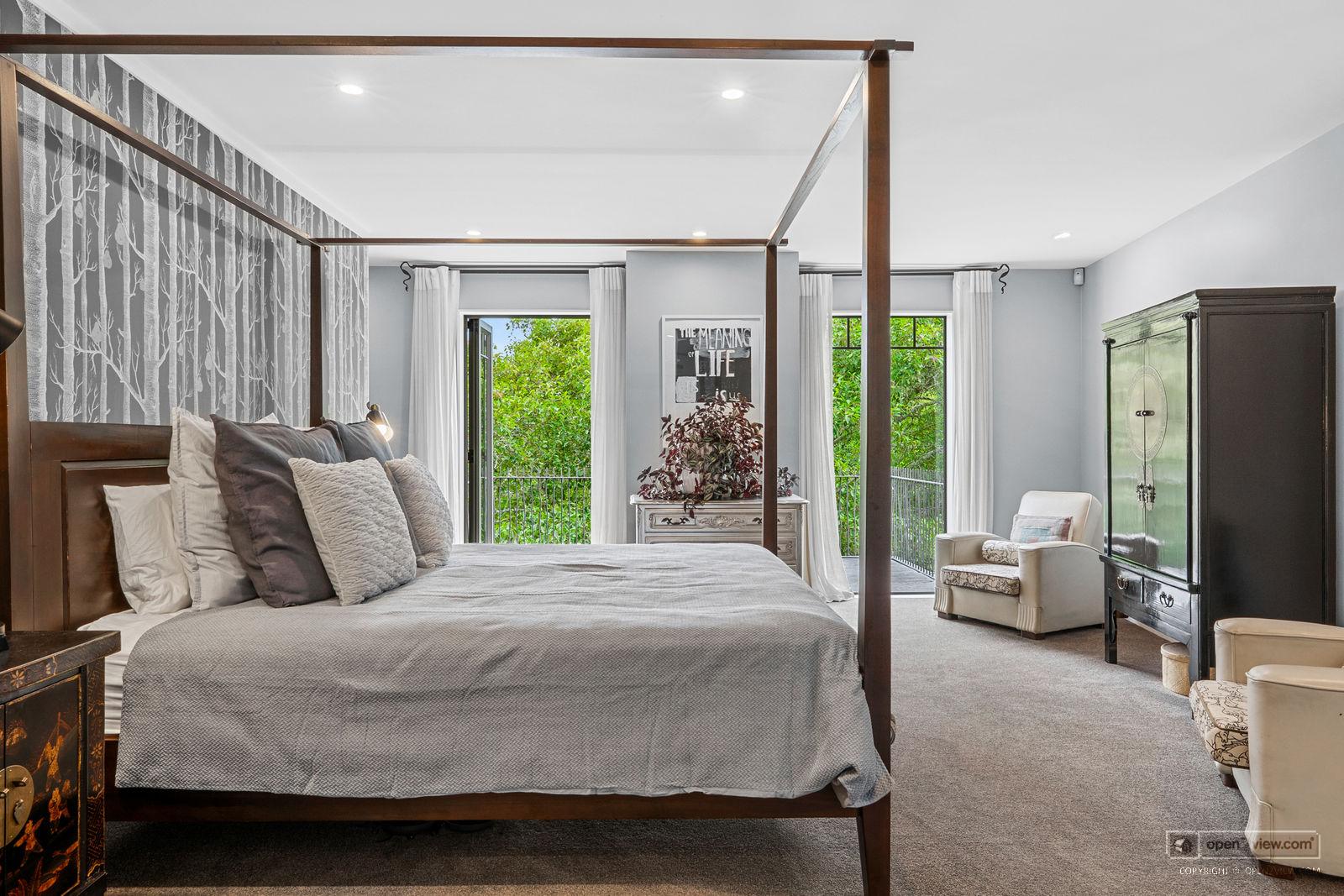 Slider image of 109 Glenmore Road, Auckland