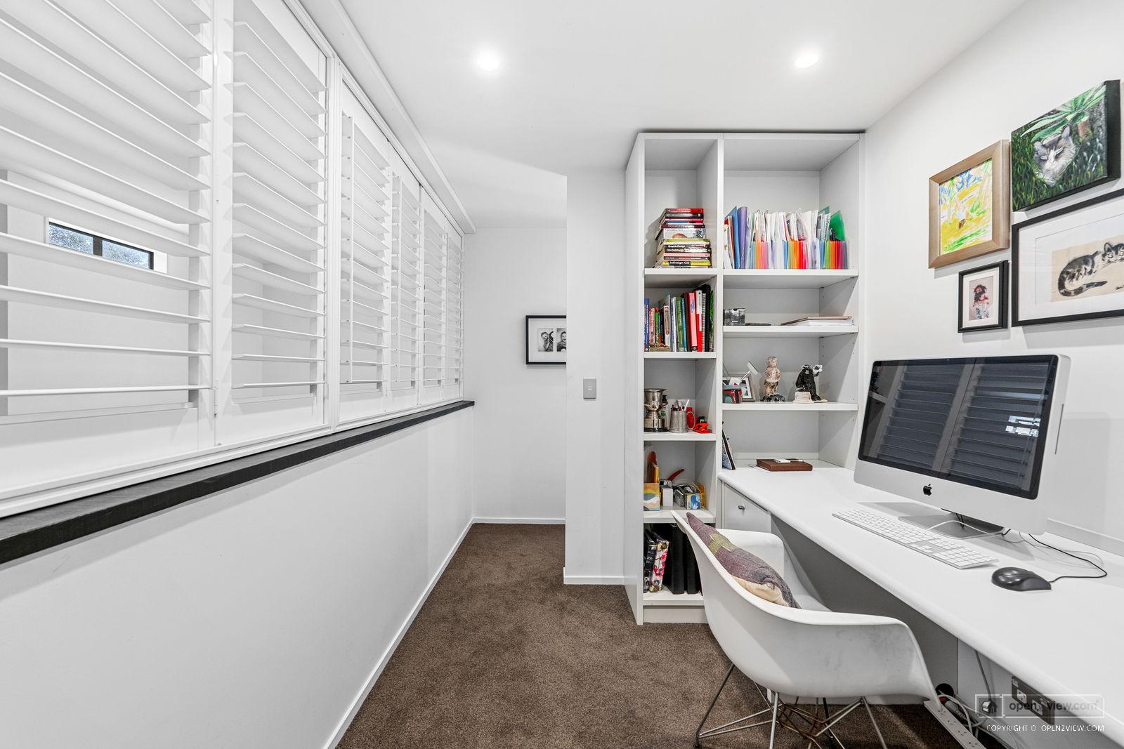 Slider image of 109 Glenmore Road, Auckland