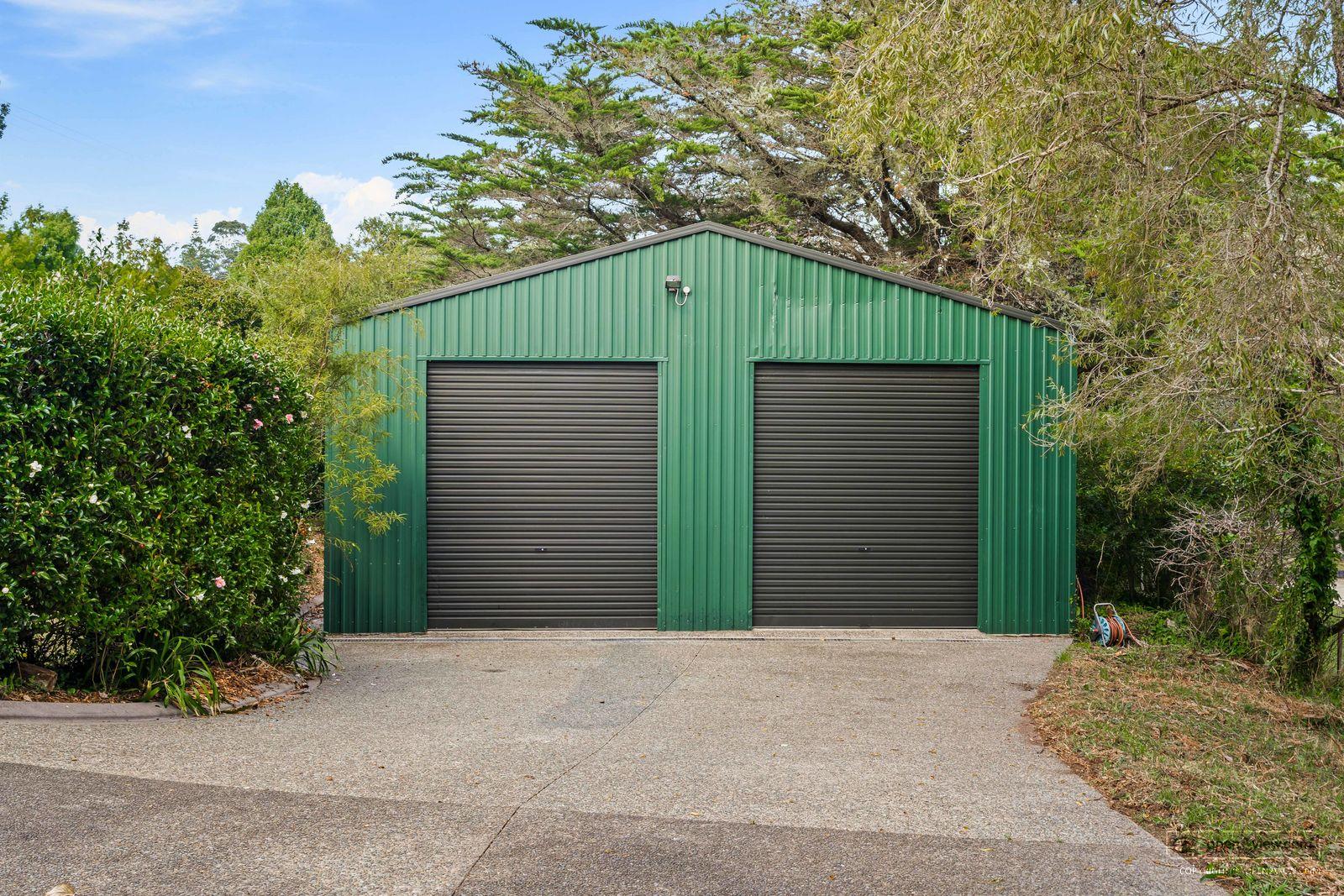 Slider image of 109 Glenmore Road, Auckland