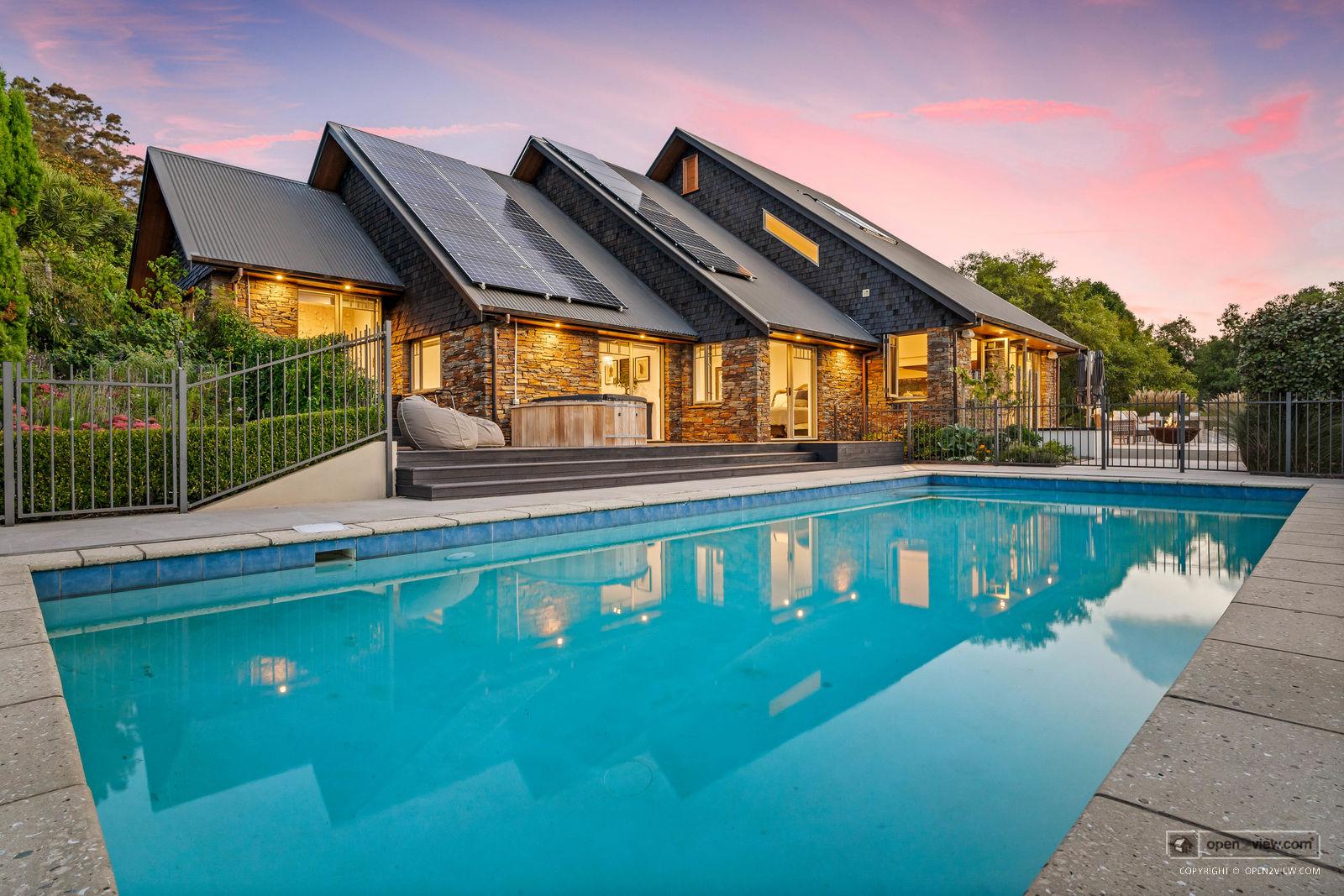 Slider image of 109 Glenmore Road, Auckland
