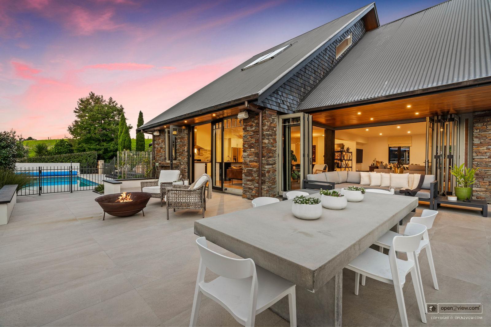 Slider image of 109 Glenmore Road, Auckland