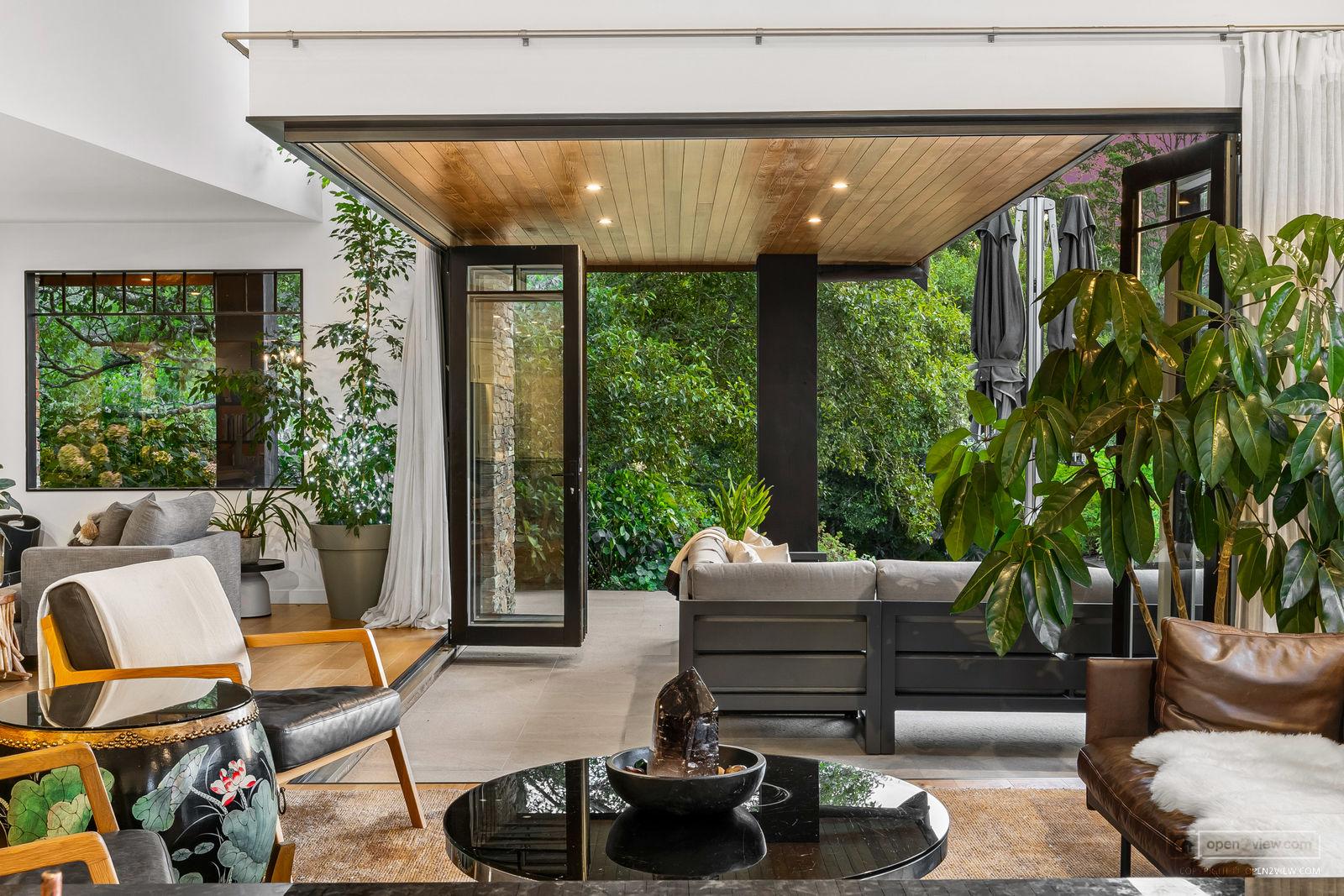 Slider image of 109 Glenmore Road, Auckland