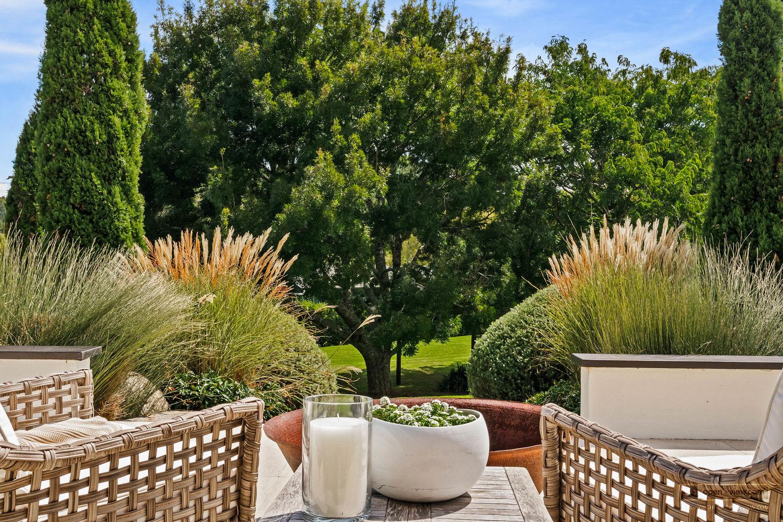 Slider image of 109 Glenmore Road, Auckland