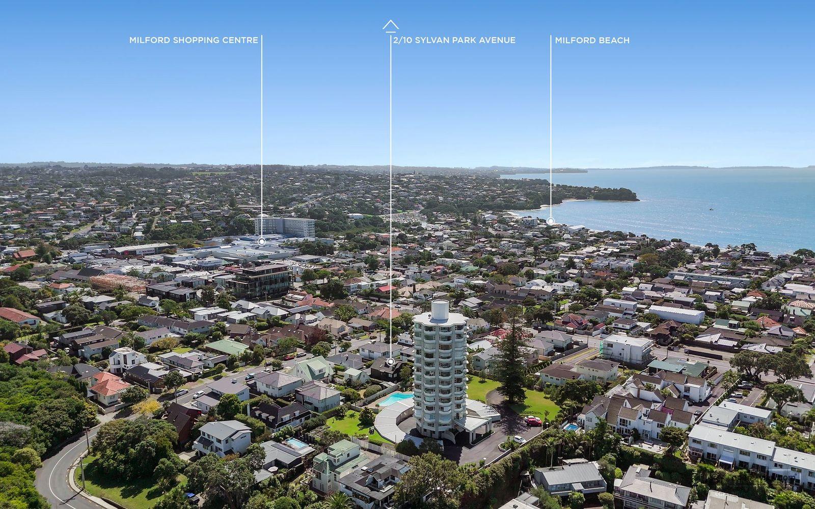 Slider image of 2/10 Sylvan Park Avenue, Auckland