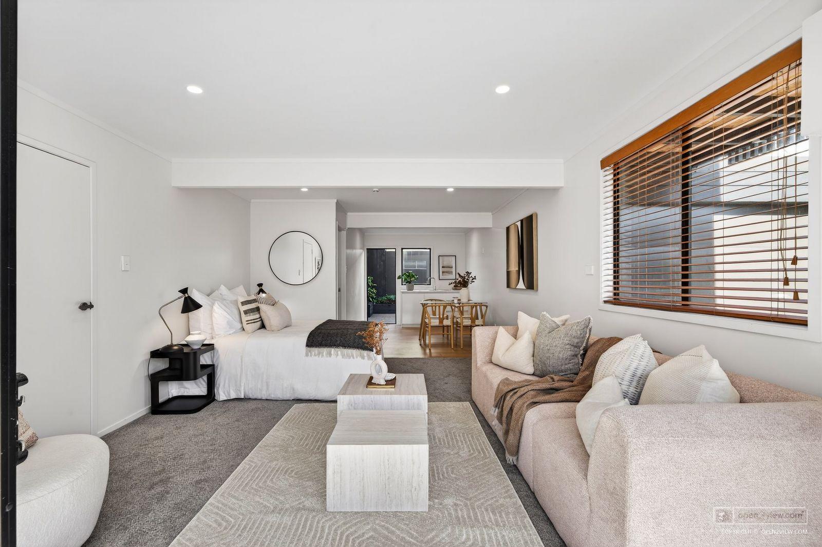 Slider image of 2/10 Sylvan Park Avenue, Auckland