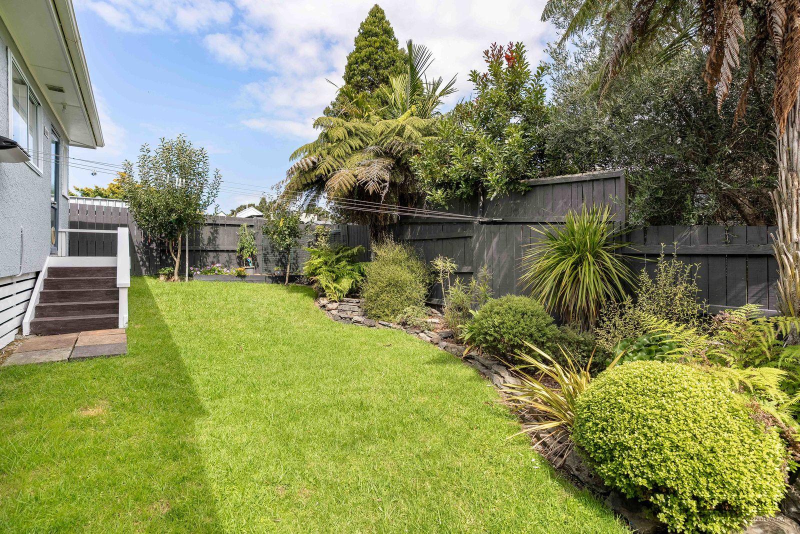 Slider image of 114 Everitt Crescent, Coromandel Peninsula