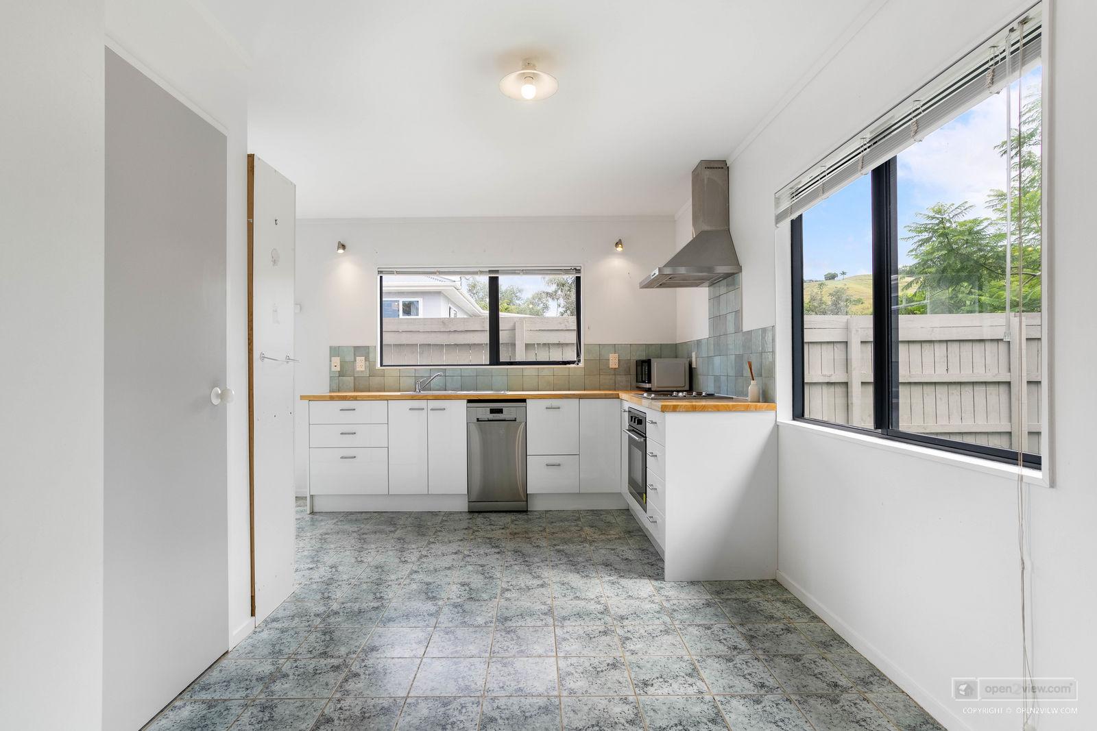 Slider image of 114 Everitt Crescent, Coromandel Peninsula