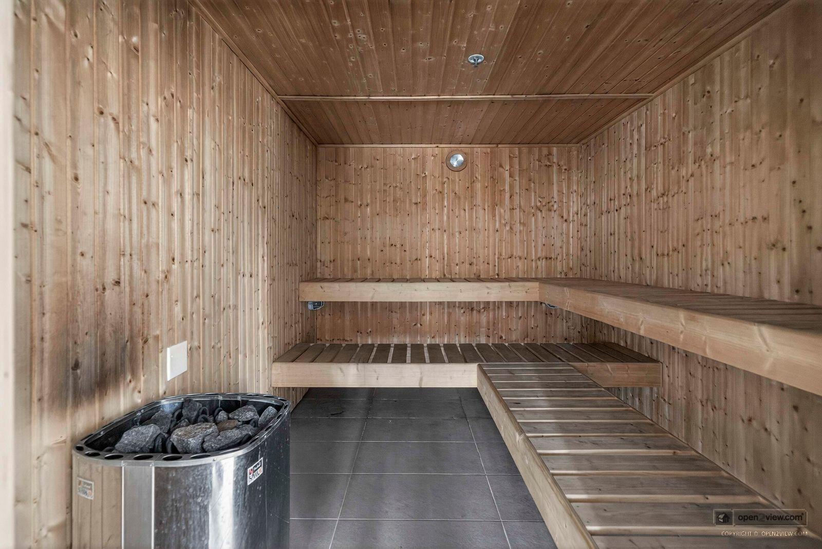 Slider image of 8/7 The Promenade, Auckland