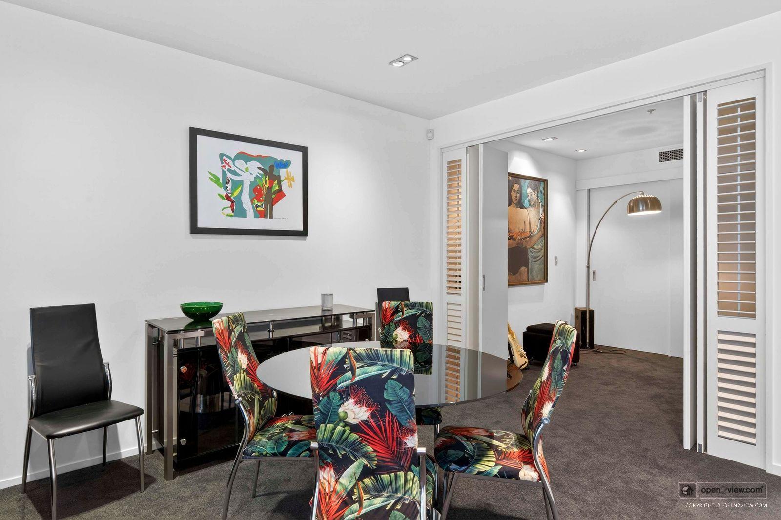 Slider image of 8/7 The Promenade, Auckland