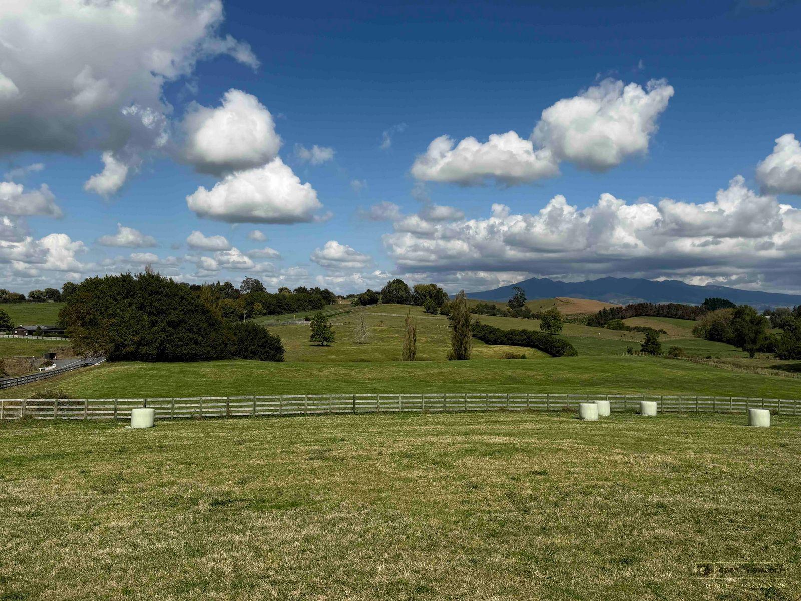 Slider image of 168 Gillard Road, Waikato