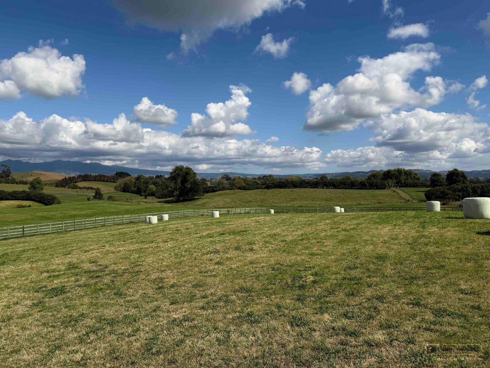 Slider image of 168 Gillard Road, Waikato