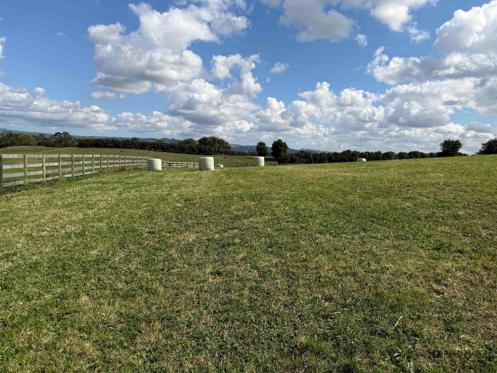 Slider image of 168 Gillard Road, Waikato