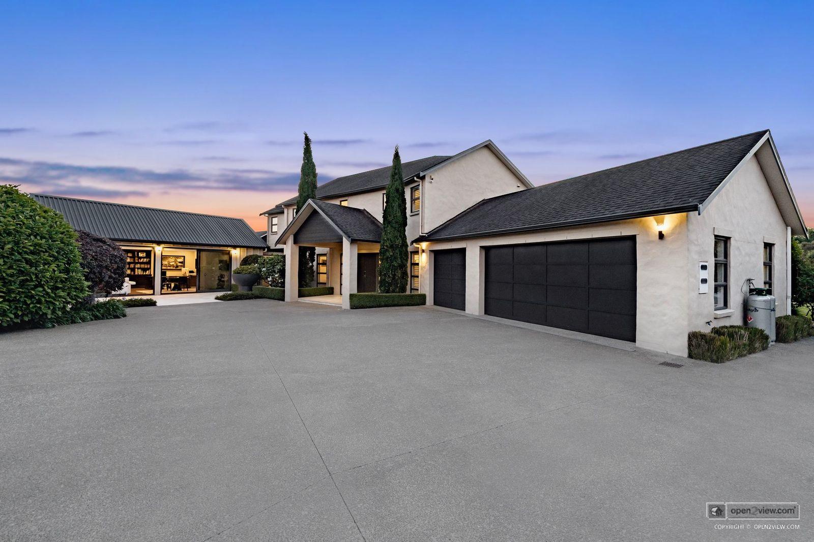 Slider image of 85 Goodland Drive, Auckland
