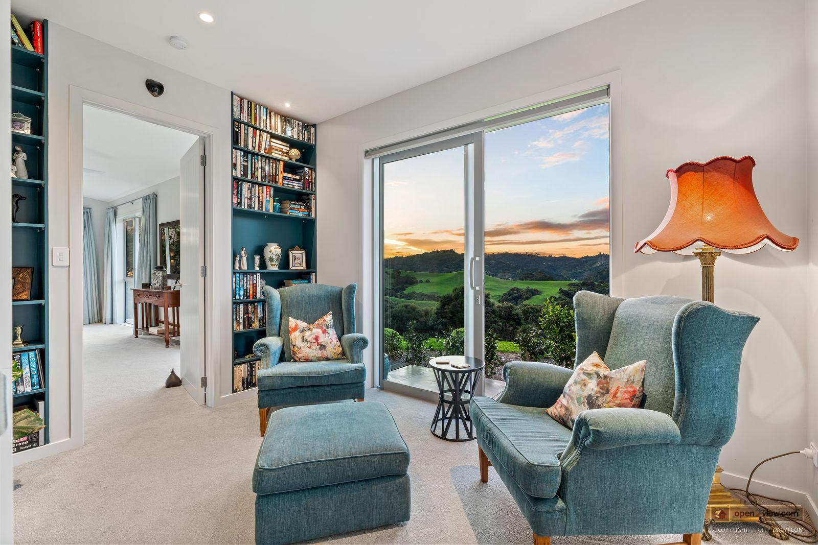 Slider image of 100 McCathie Road, Auckland