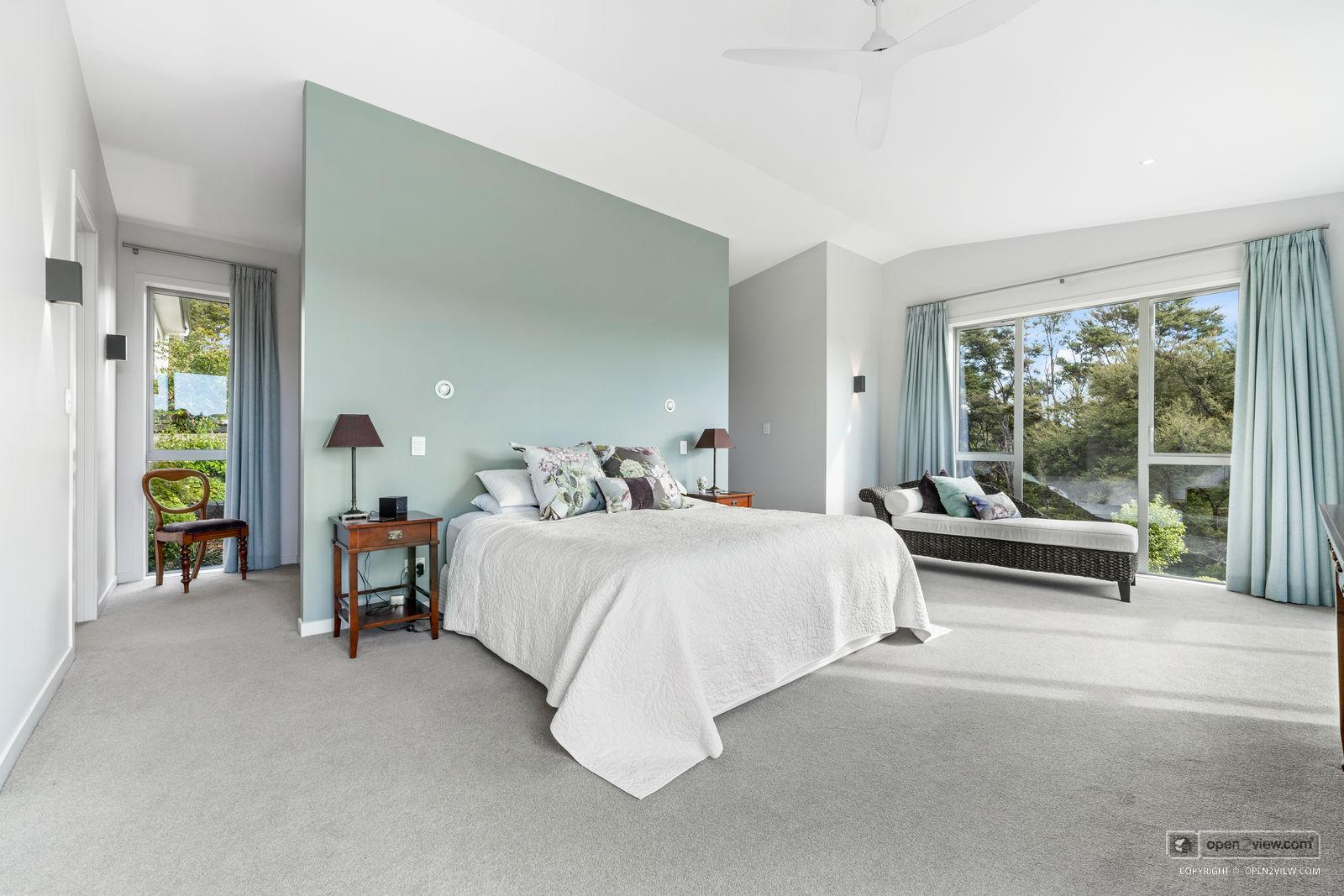 Slider image of 100 McCathie Road, Auckland