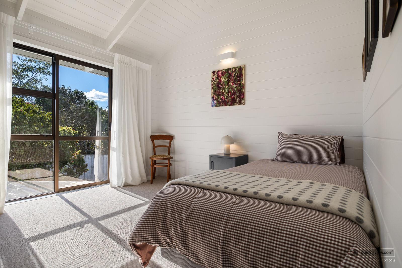 Slider image of 3 Muriwai Road, Auckland