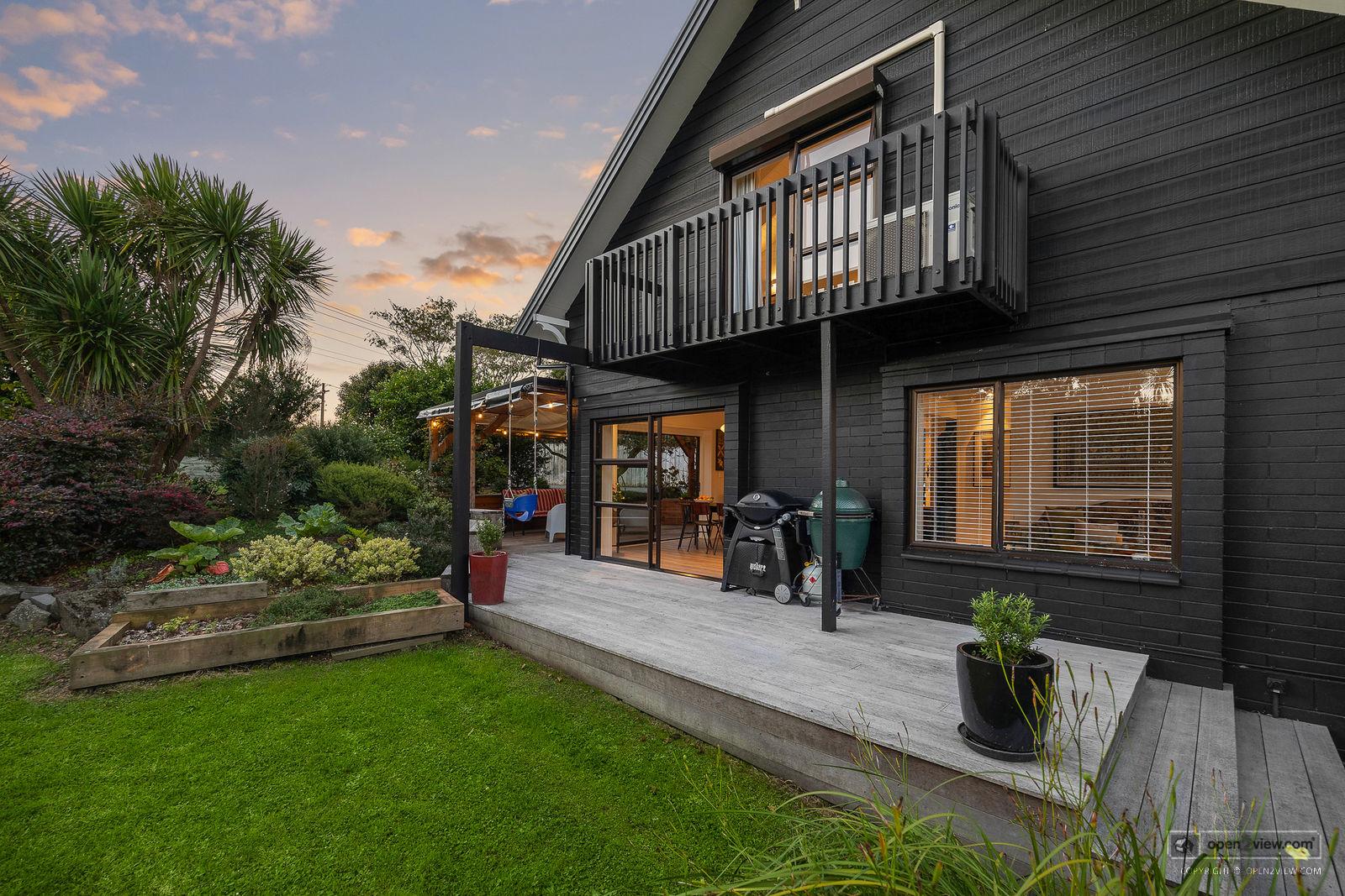 Featured image of 3 Muriwai Road, Auckland