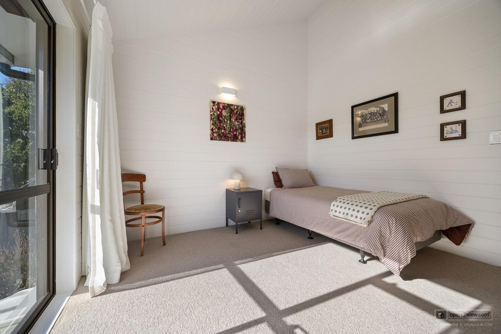 Slider image of 3 Muriwai Road, Auckland