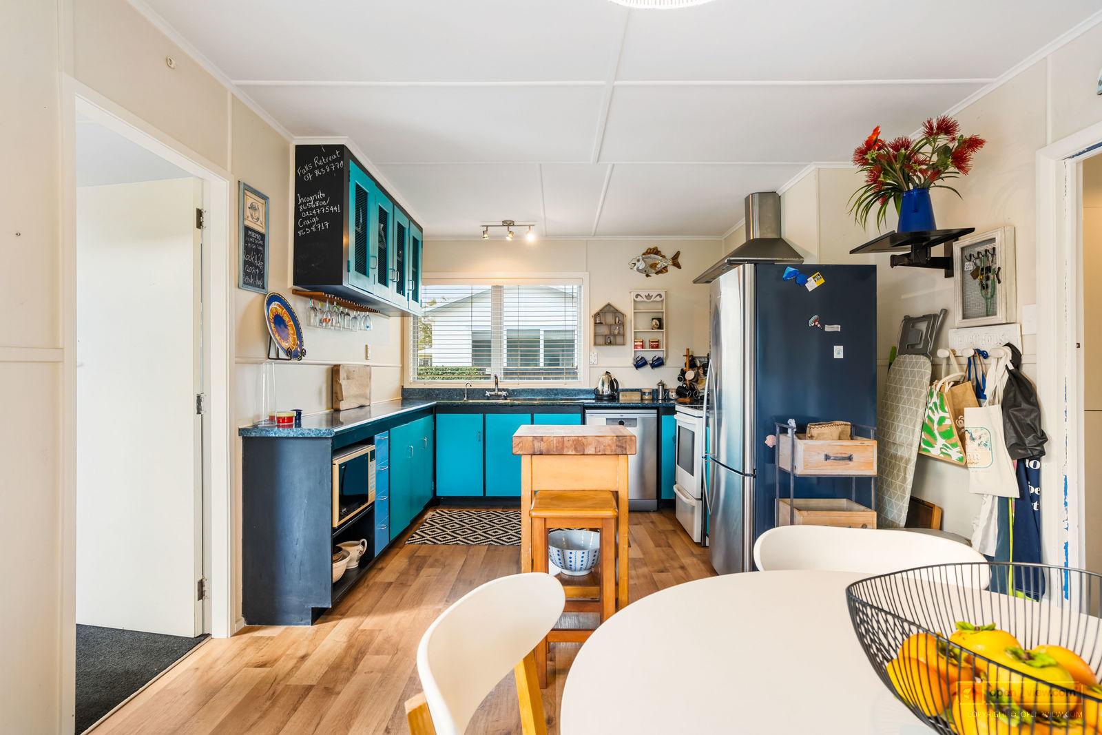 Slider image of 108a Riverview Road, Coromandel Peninsula