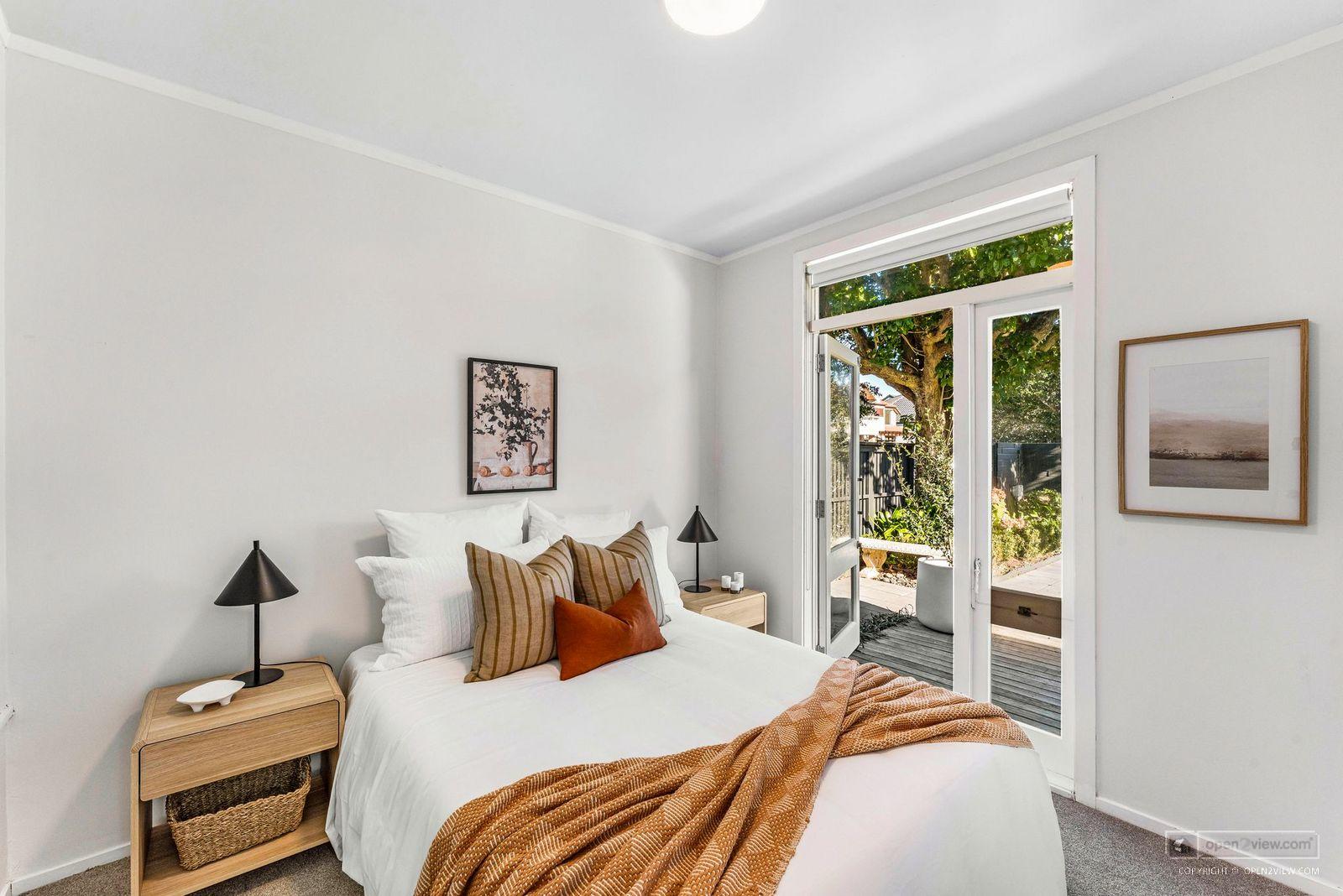 Slider image of 19A Saltburn Road, Auckland