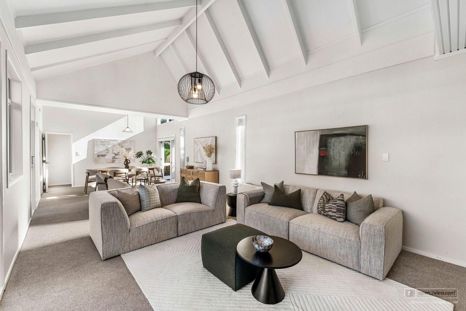 Slider image of 19A Saltburn Road, Auckland