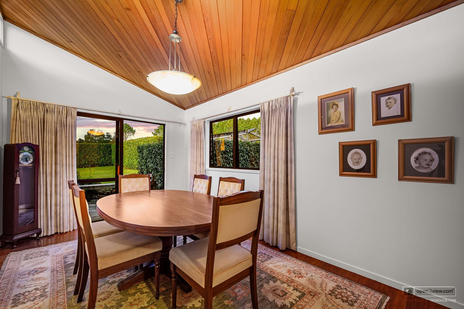 Slider image of 828 Ridge Road, Auckland