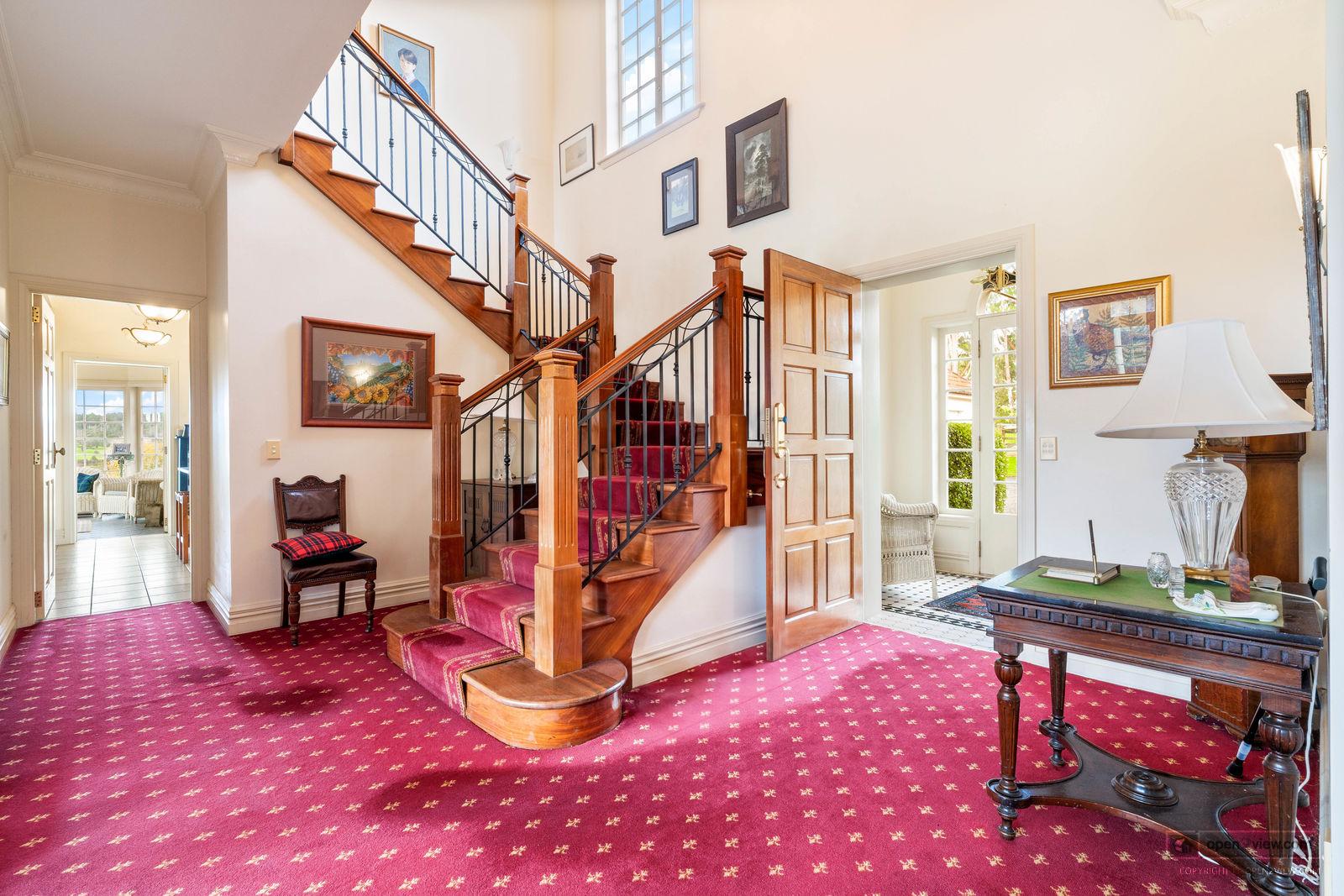 Slider image of 84 Three Oaks Drive, Auckland