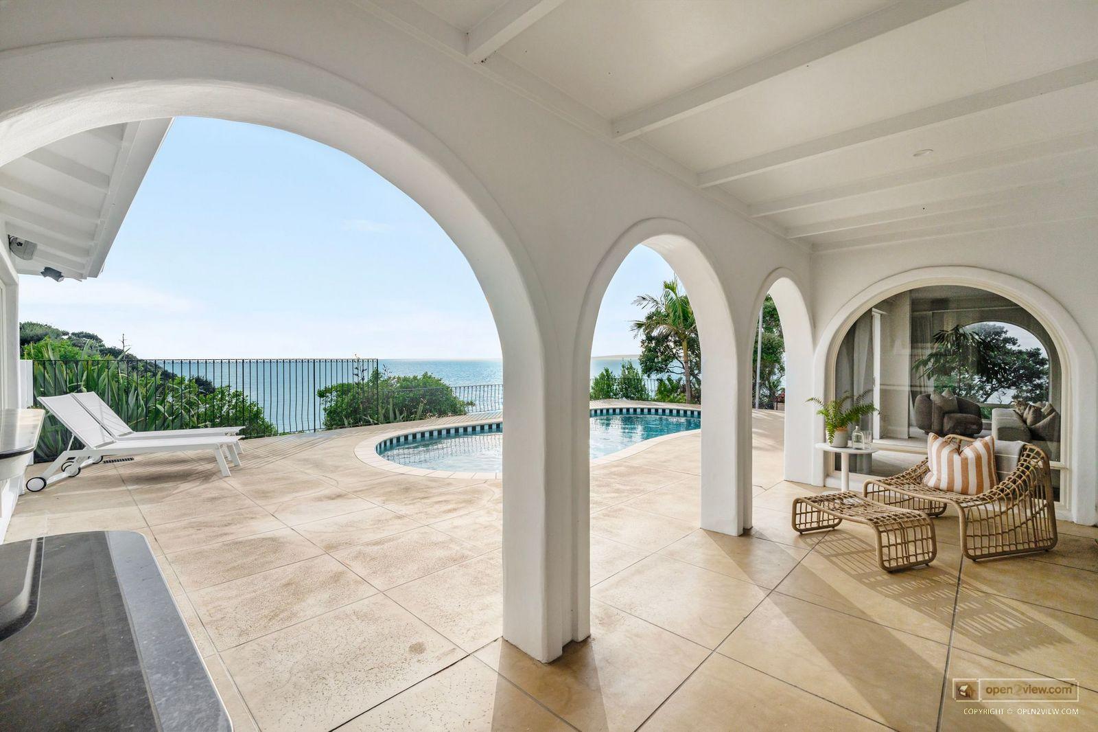 Slider image of 23D Beach Road, Auckland