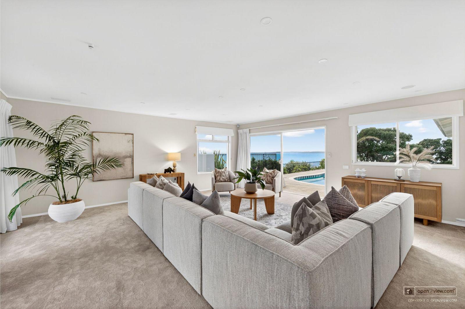 Slider image of 23D Beach Road, Auckland