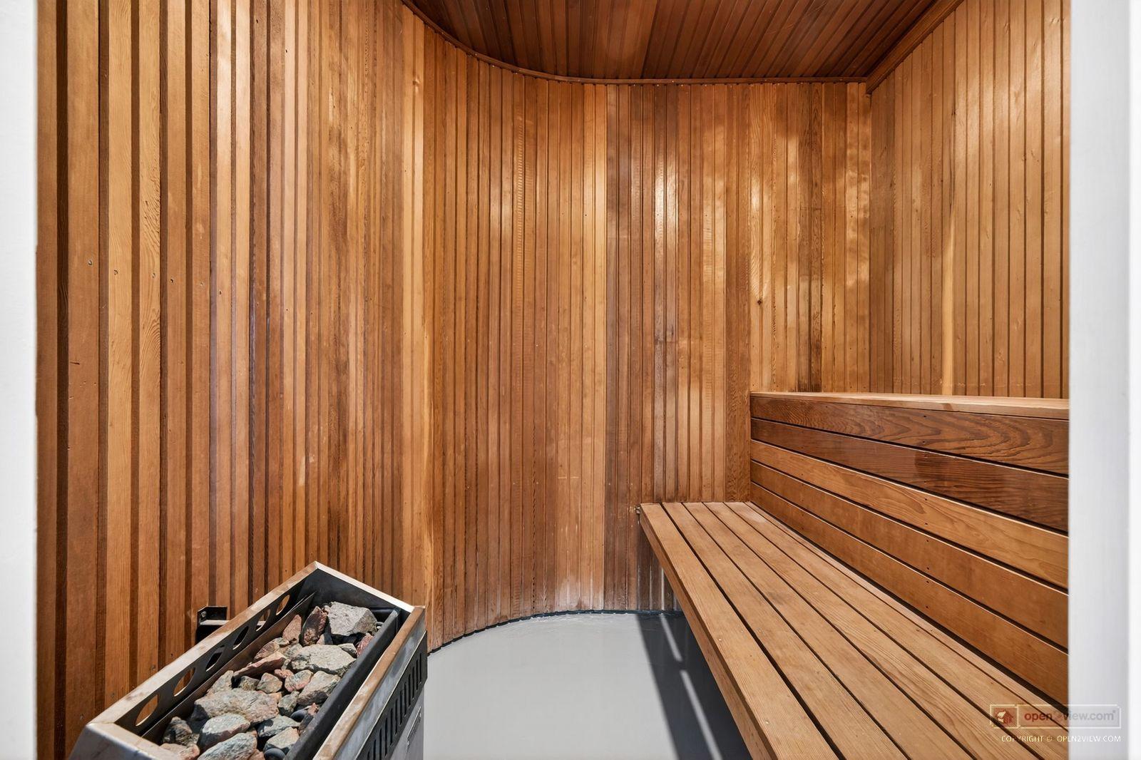 Slider image of 23D Beach Road, Auckland