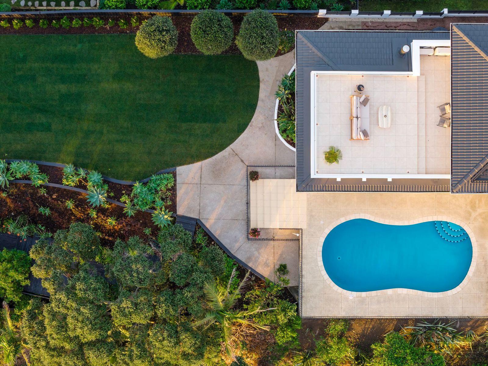 Slider image of 23D Beach Road, Auckland