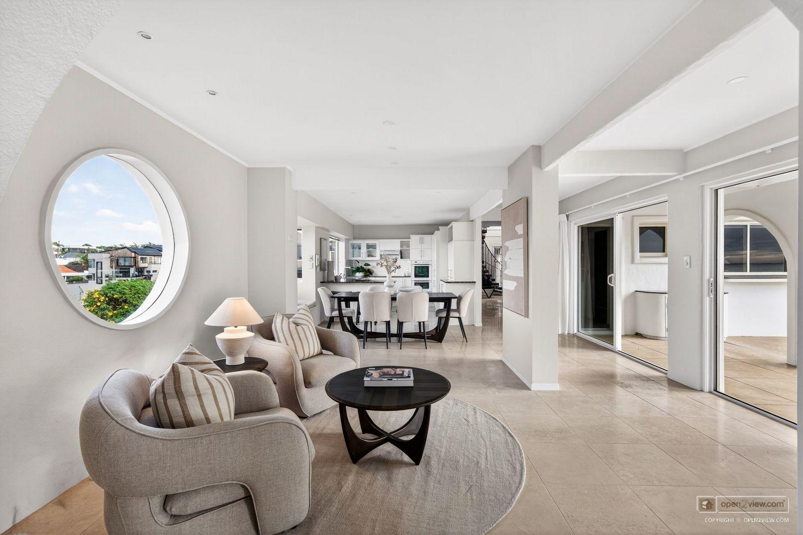 Slider image of 23D Beach Road, Auckland