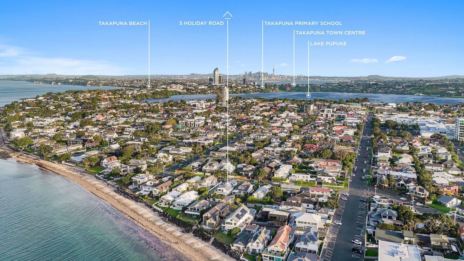 Slider image of 5 Holiday Road, Auckland