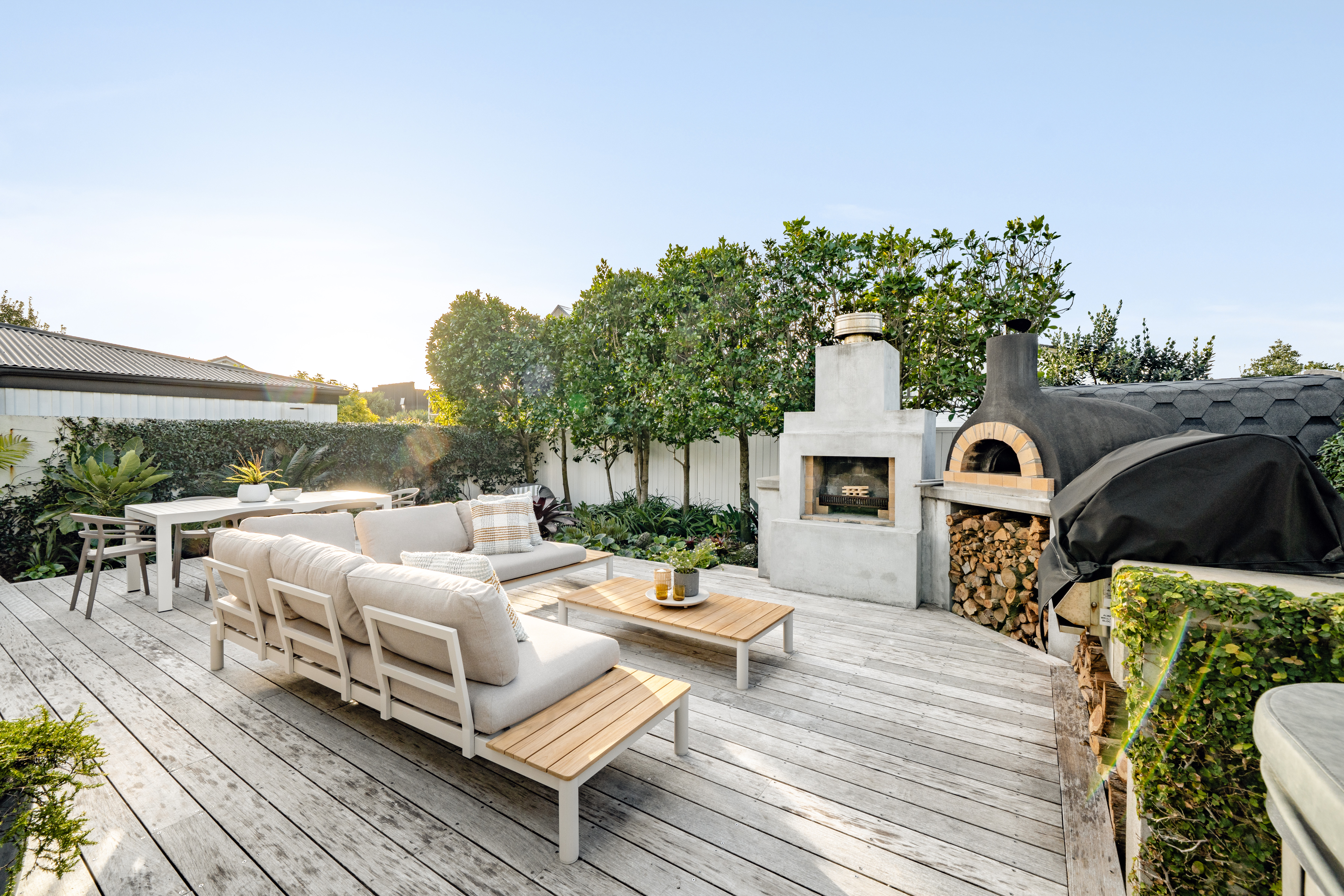 Slider image of 5 Holiday Road, Auckland