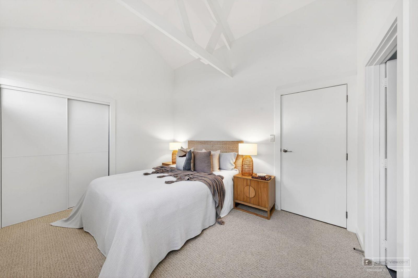 Slider image of 5 Holiday Road, Auckland