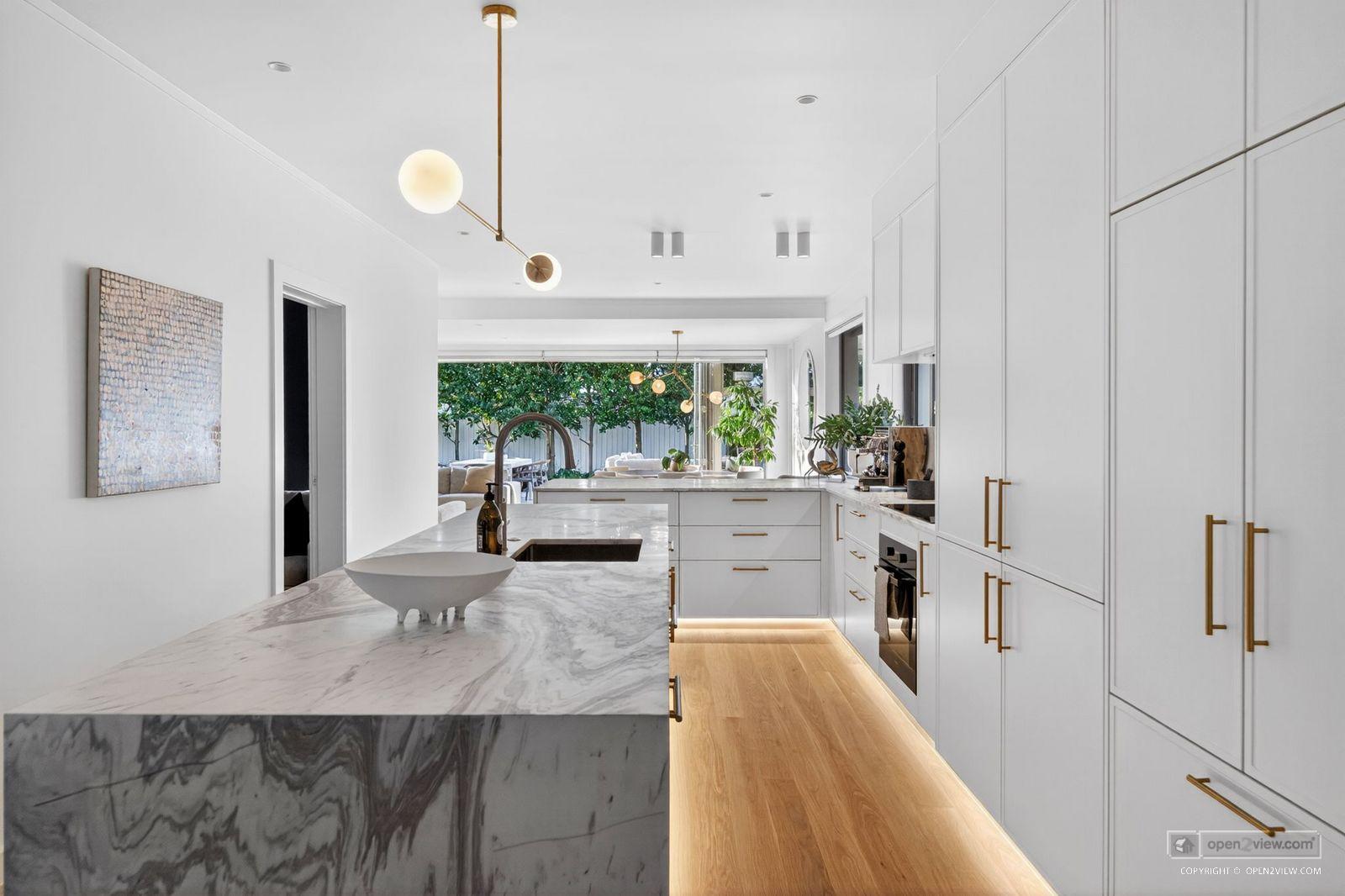 Slider image of 5 Holiday Road, Auckland