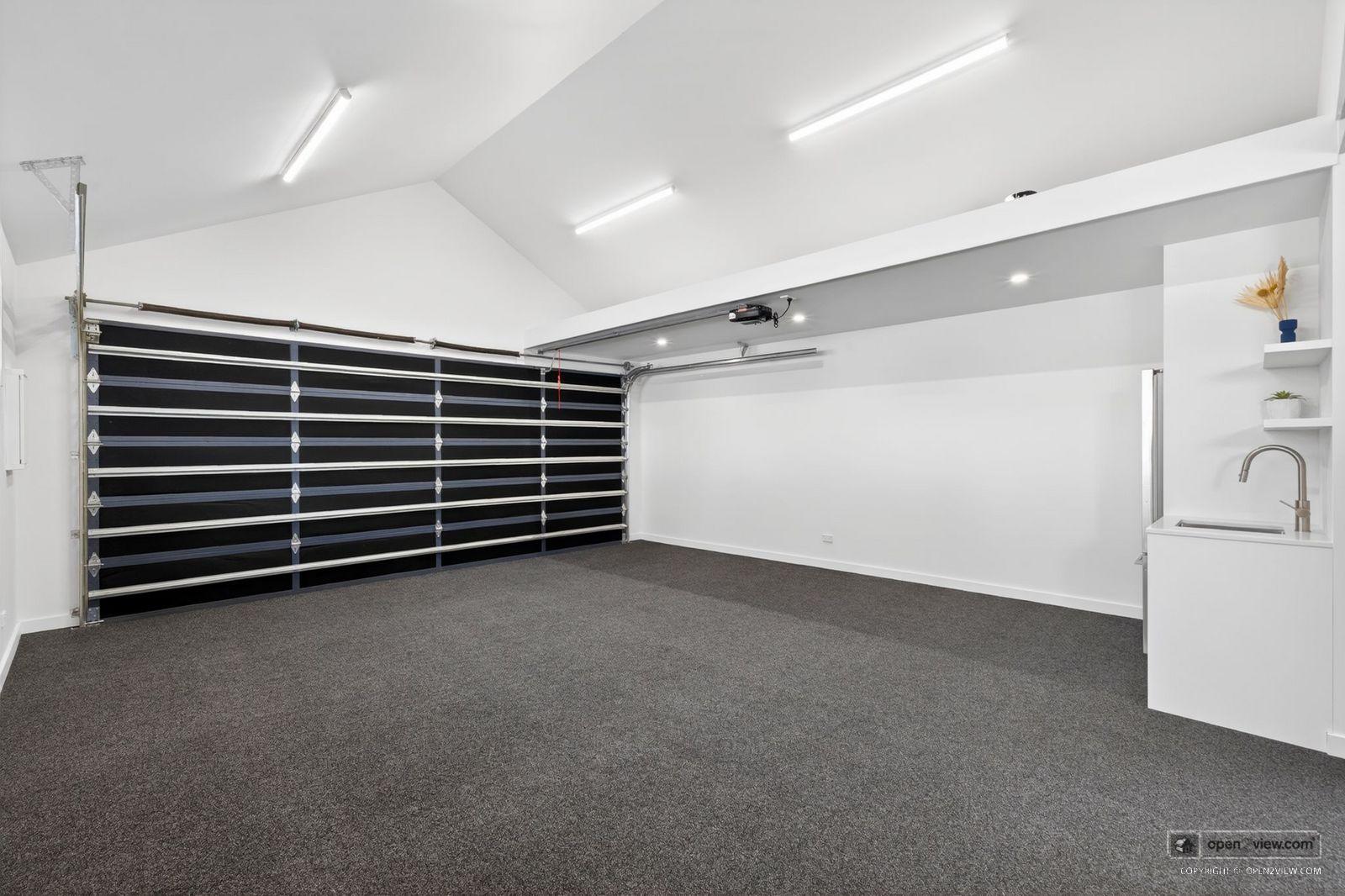 Slider image of 5 Holiday Road, Auckland