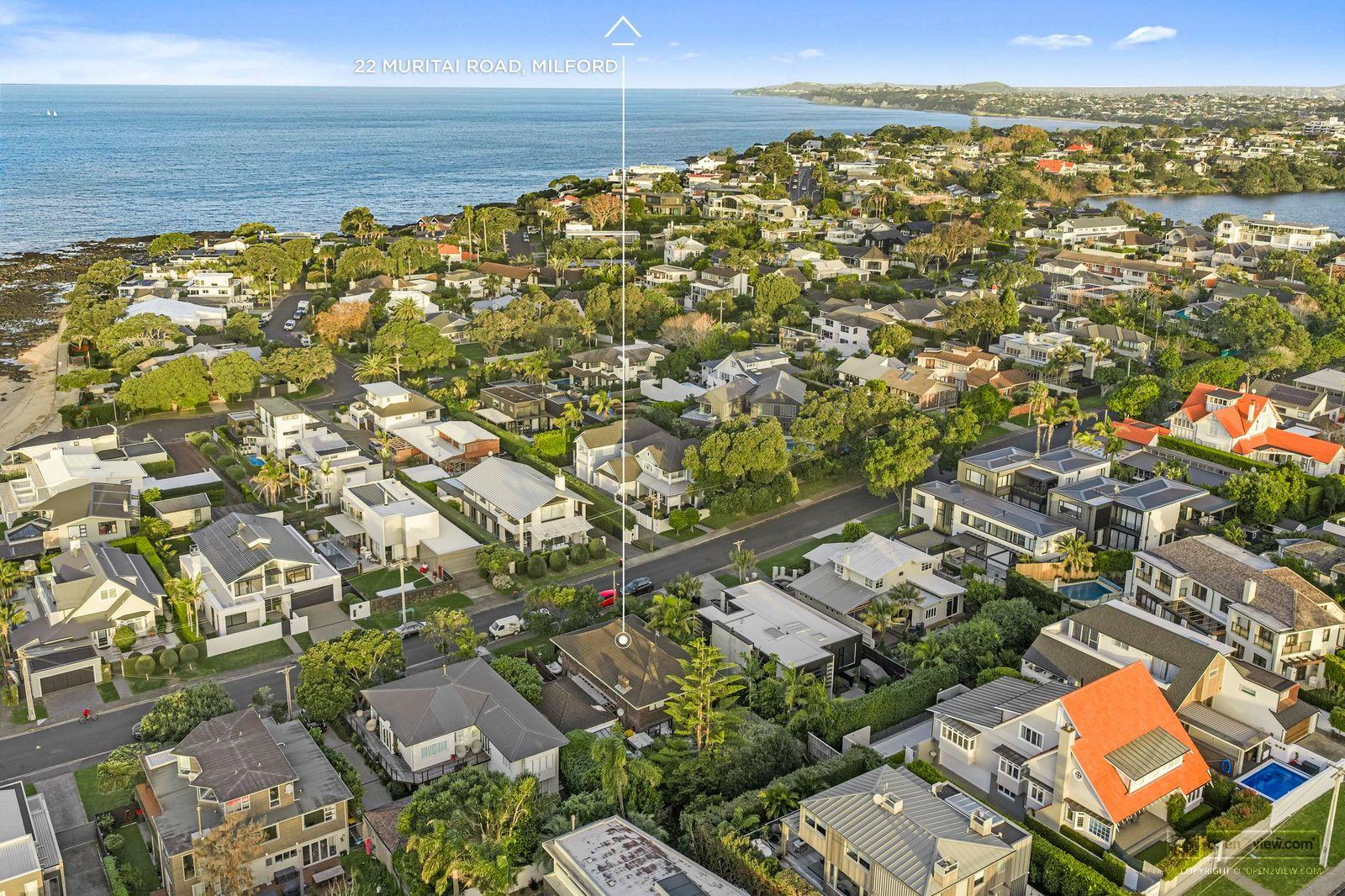 Slider image of 22 Muritai Road, Auckland