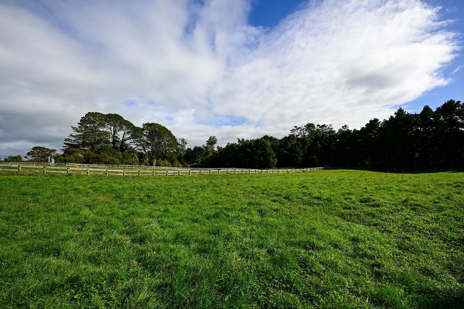 Slider image of 359 Waitoki Road, Auckland