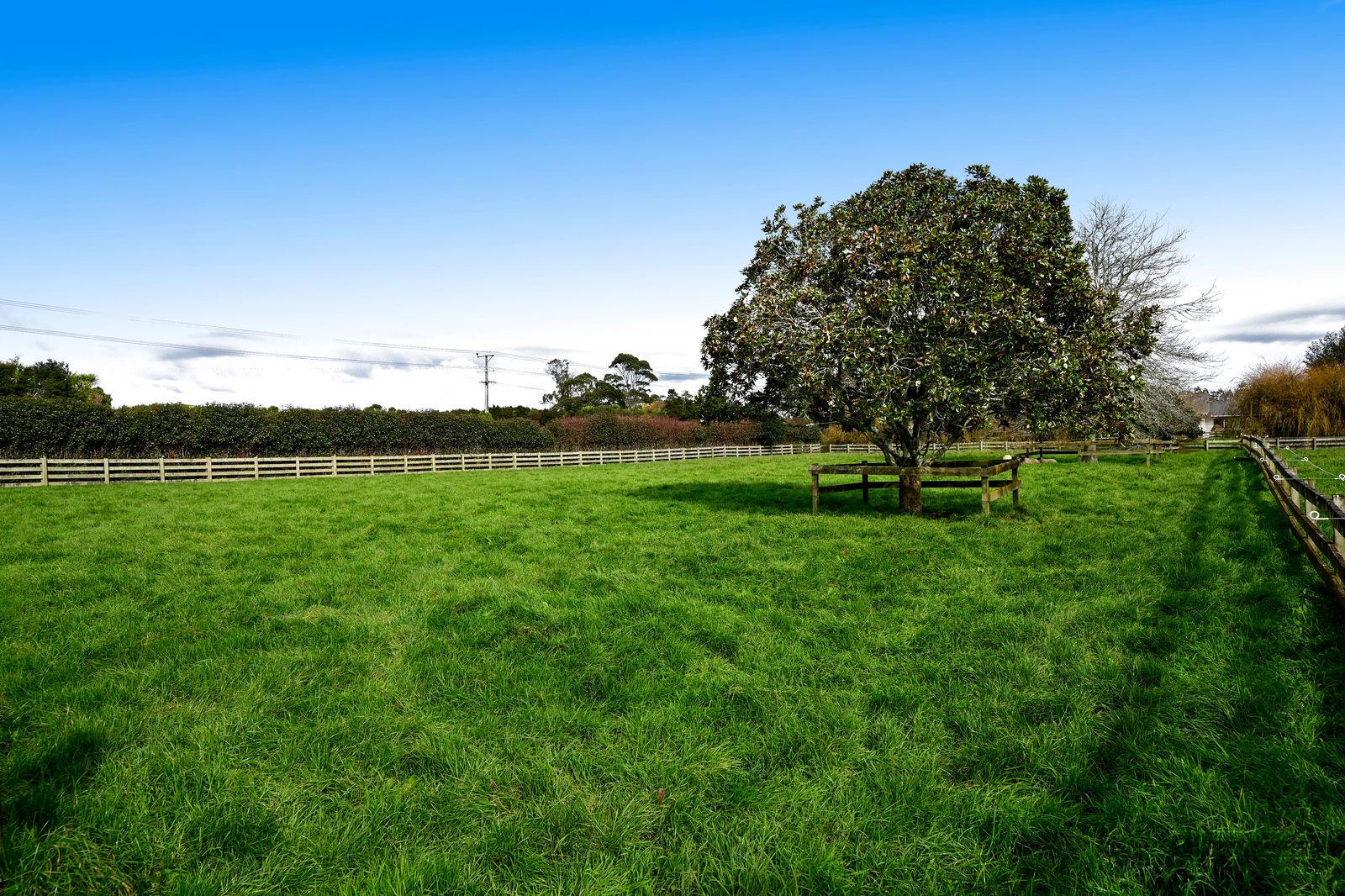 Slider image of 359 Waitoki Road, Auckland